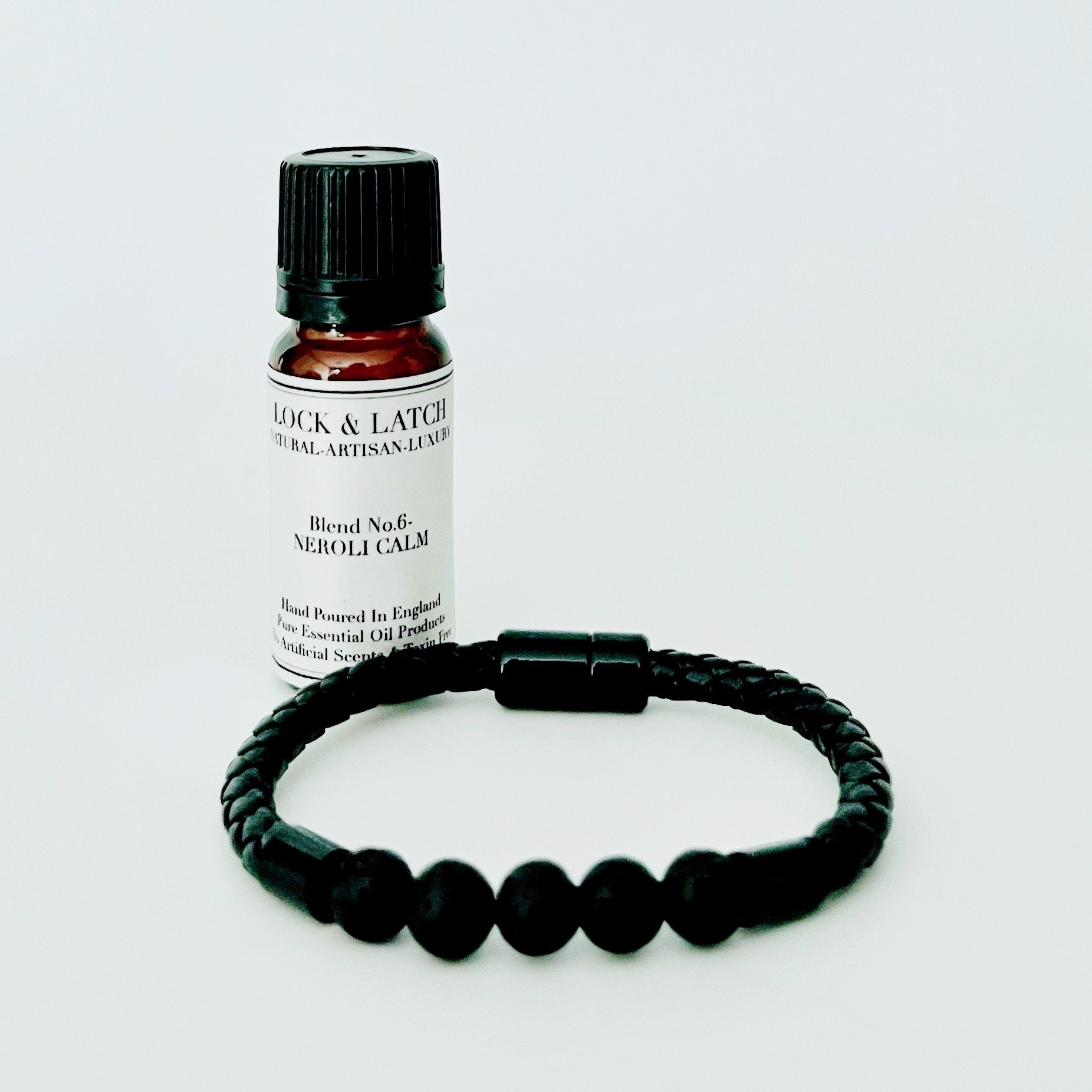 Real Volcanic Lava & Leather Bracelet with 10ml pure essential oil (magnetic fastening)